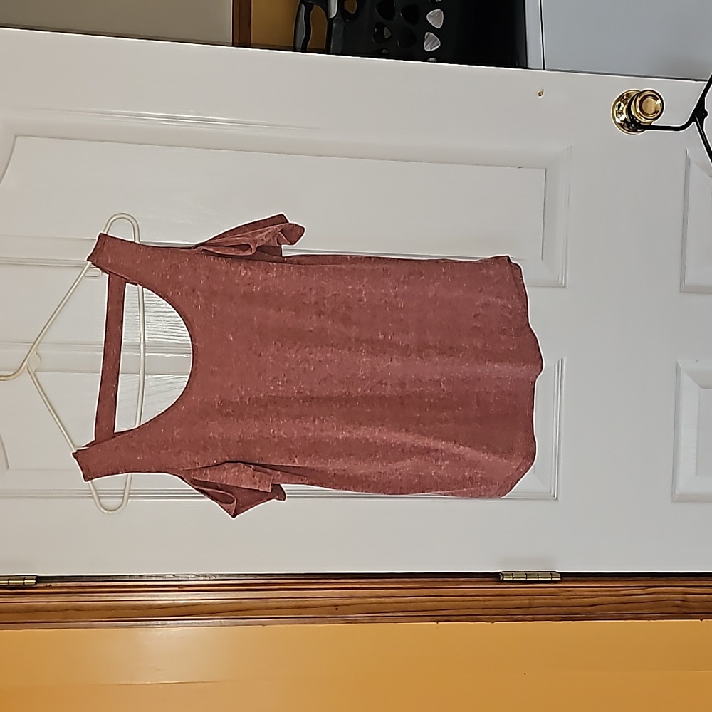 Nwot blue lemon sz medium in salmon.